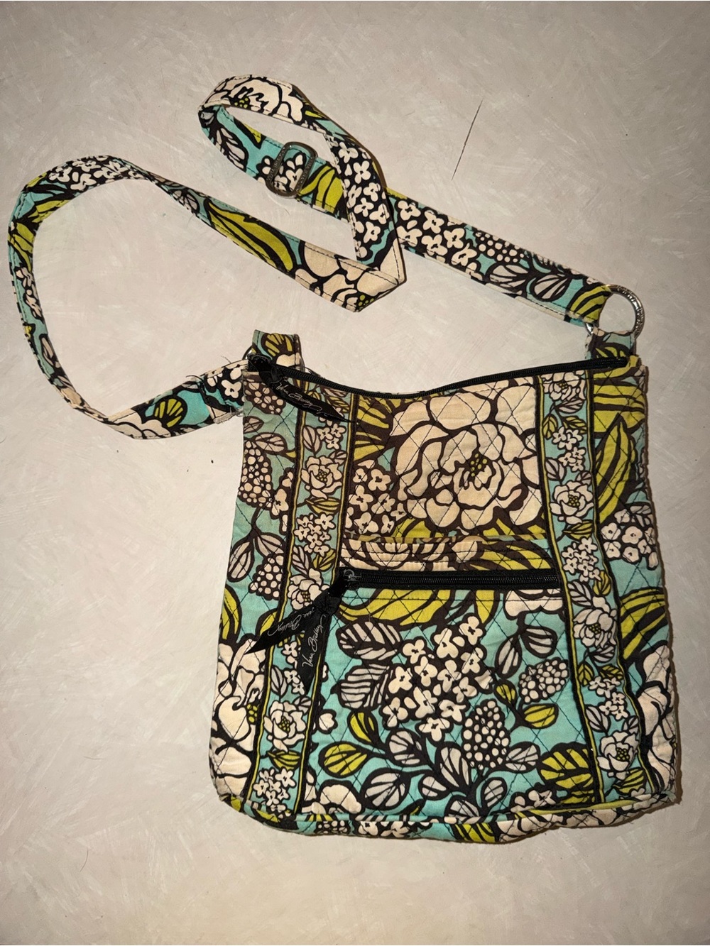 Vintage Y2K Vera Bradley Hipster Crossbody Bag in Island Blooms Retired 2012